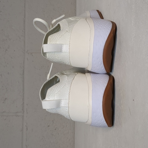 Women's RIVAL Pulse Athletic Sneaker Ivory/White Size 5.5 - Picture 6 of 13